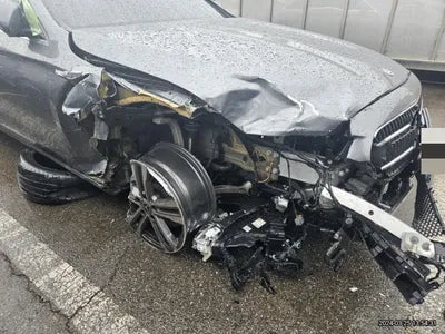 2022 Mercedes-Benz E 250 VIN: