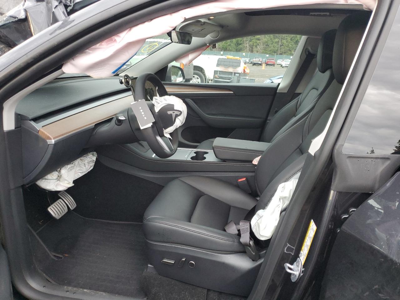 2024 TESLA MODEL Y  VIN:7SAYGDEF5RF163148
