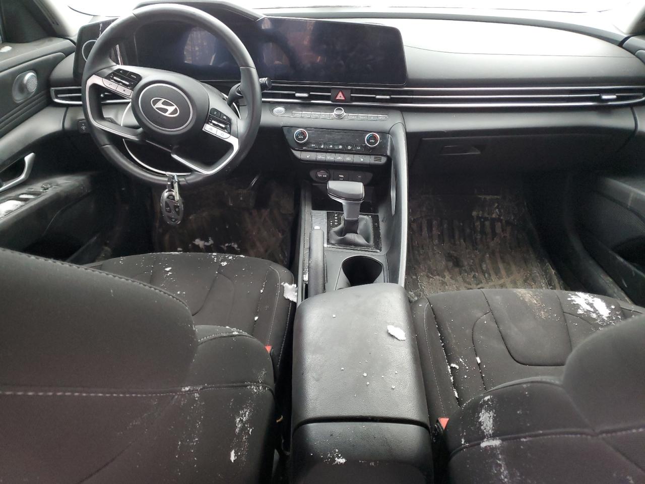 2024 HYUNDAI ELANTRA SEL VIN:KMHLM4DG4RU664870