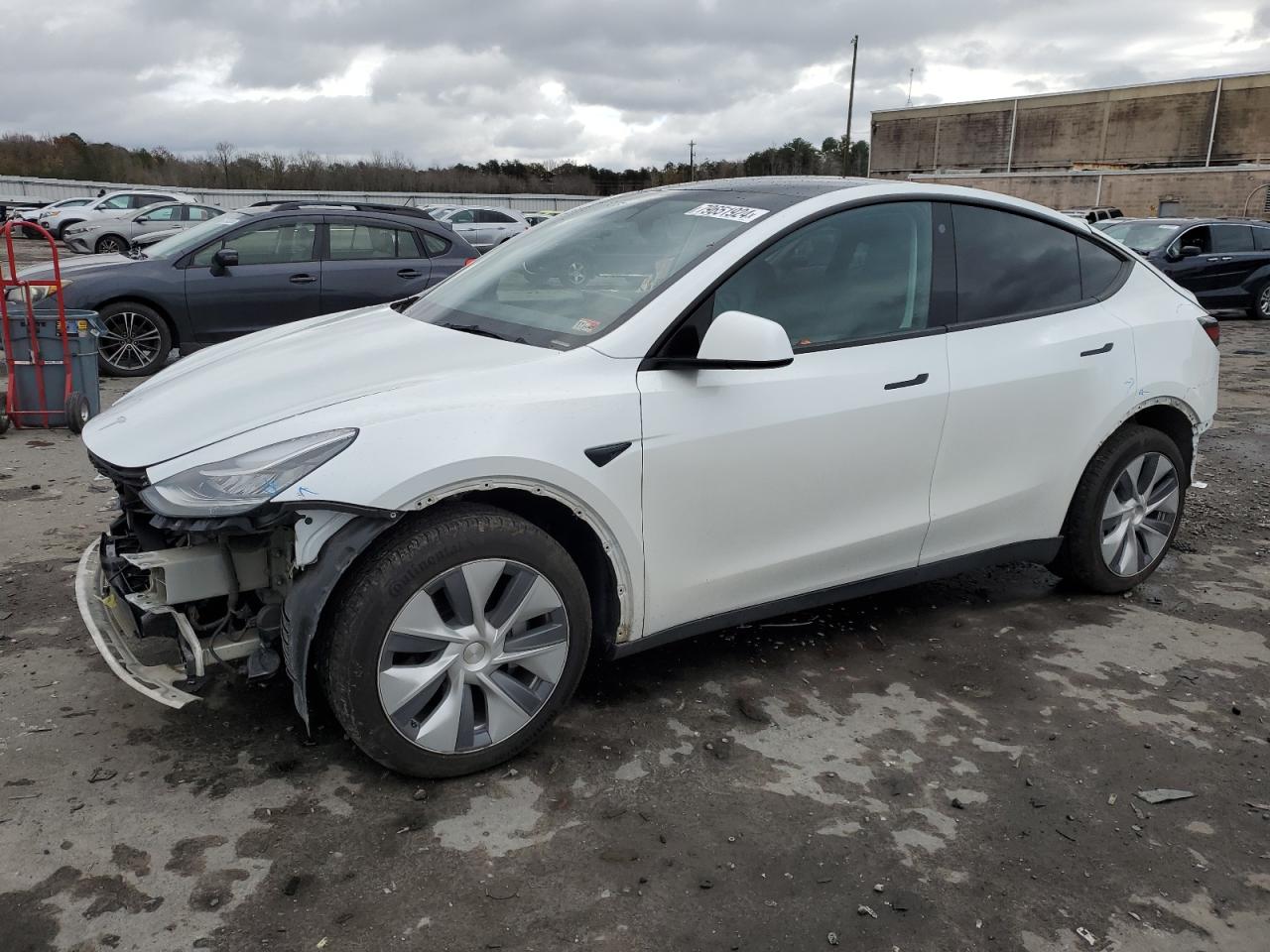 2022 TESLA MODEL Y  VIN:7SAYGDEE7NA018739