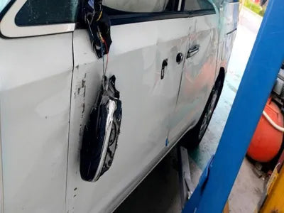 2017 Kia Carnival VIN: