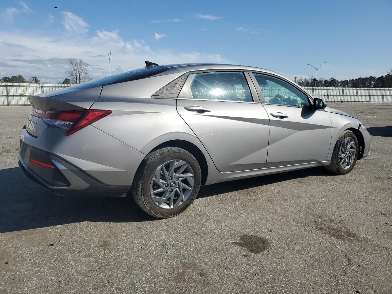 2024 HYUNDAI ELANTRA SEL VIN:KMHLM4DG5RU648015