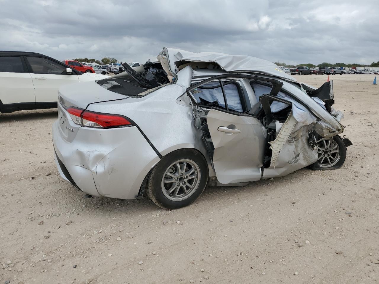 2022 TOYOTA COROLLA LE VIN:JTDEAMDE0N3004345