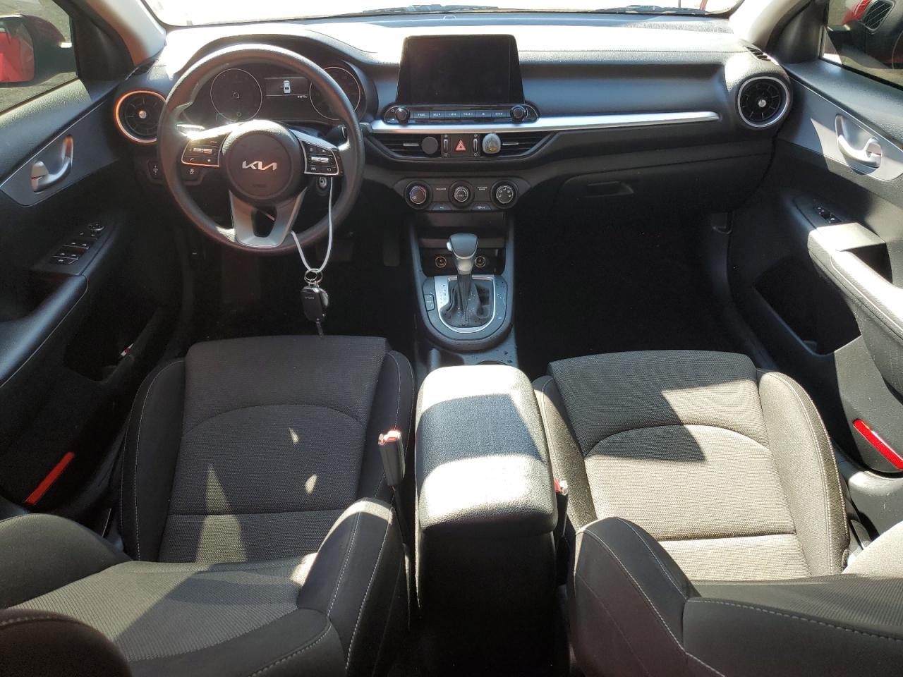 2022 KIA FORTE FE VIN:3KPF24AD6NE488933