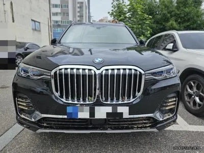 2022 BMW 740 VIN: