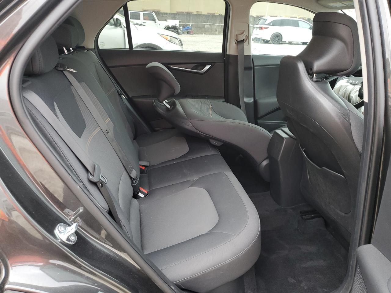 2023 KIA NIRO LX VIN:KNDCP3LE8P5087676