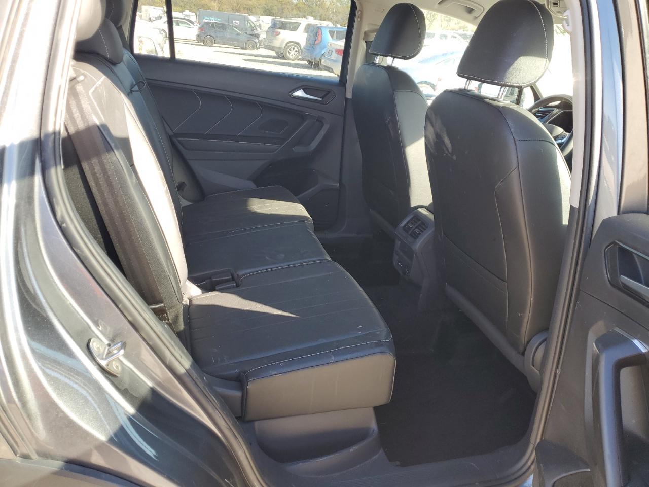 2022 VOLKSWAGEN TIGUAN SE VIN:3VV2B7AX1NM047020