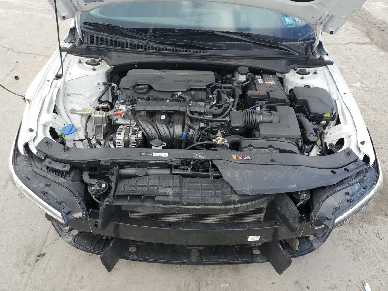 2024 HYUNDAI ELANTRA SE VIN:KMHLL4DG4RU761795