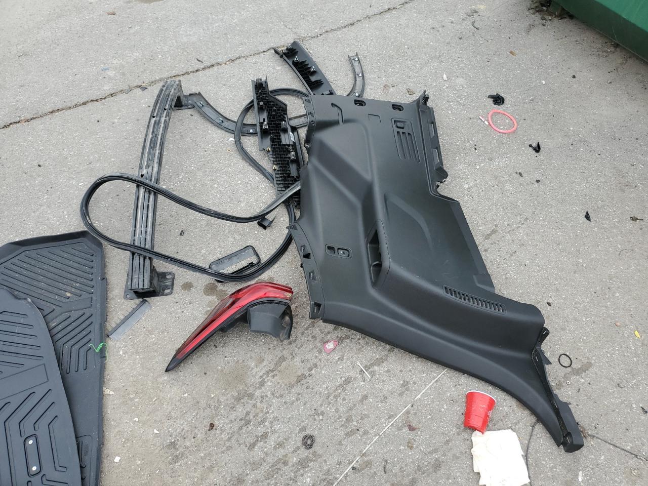 2022 CHEVROLET TRAVERSE RS VIN:1GNERJKW0NJ138763