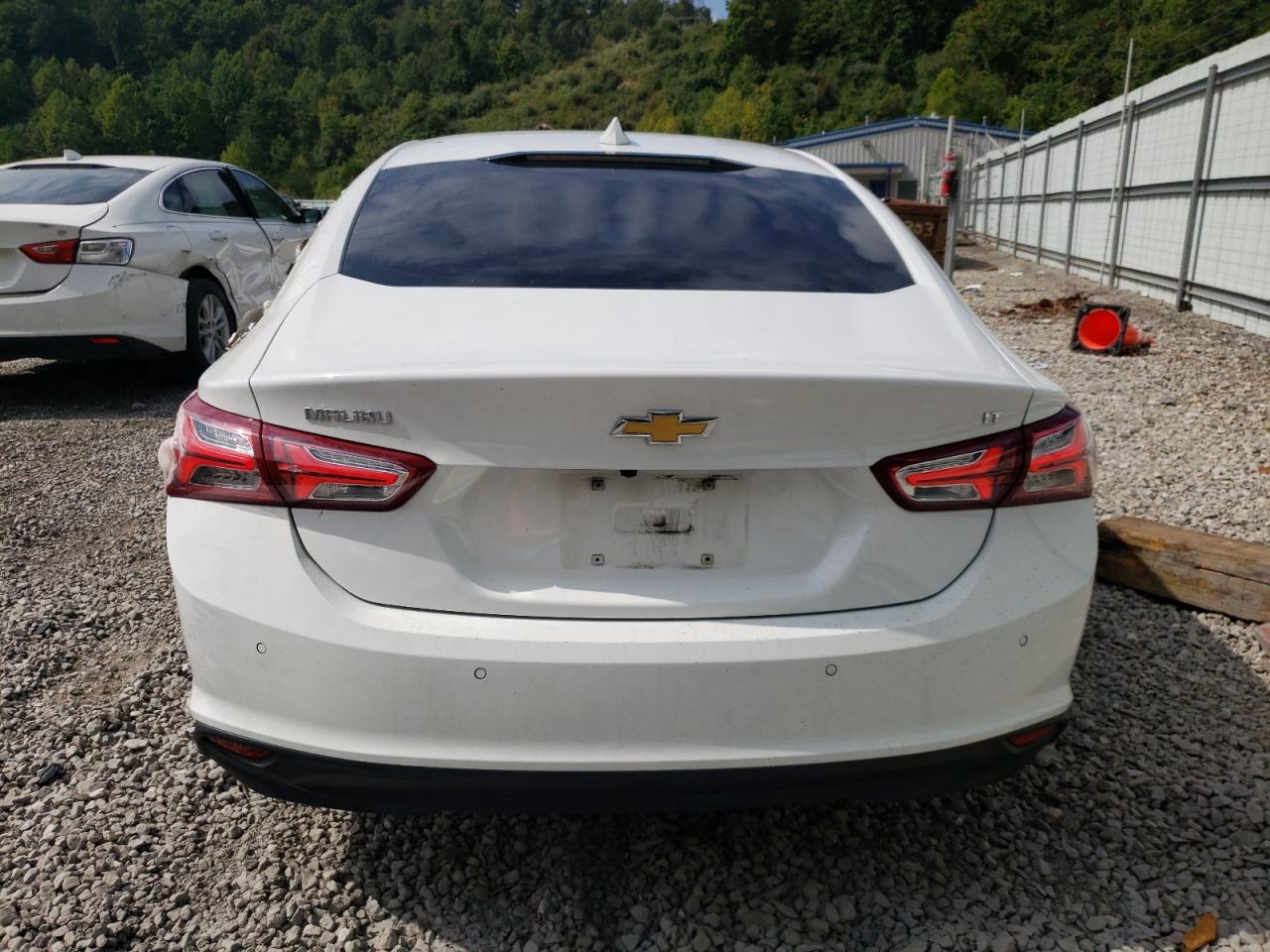 2022 CHEVROLET MALIBU LT VIN:1G1ZD5ST6NF105395