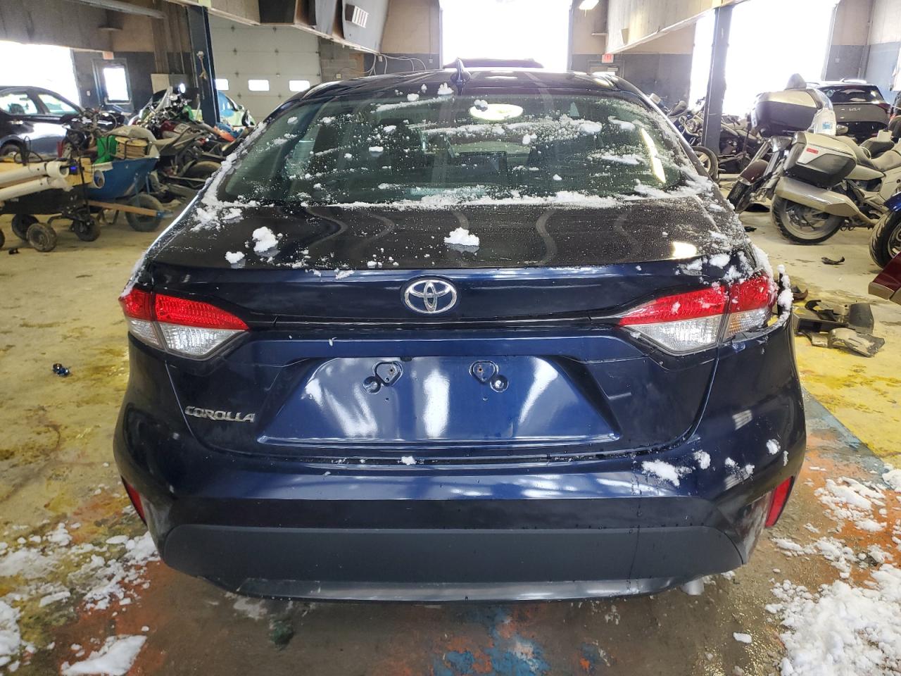 2022 TOYOTA COROLLA LE VIN:5YFEPMAE2NP309923