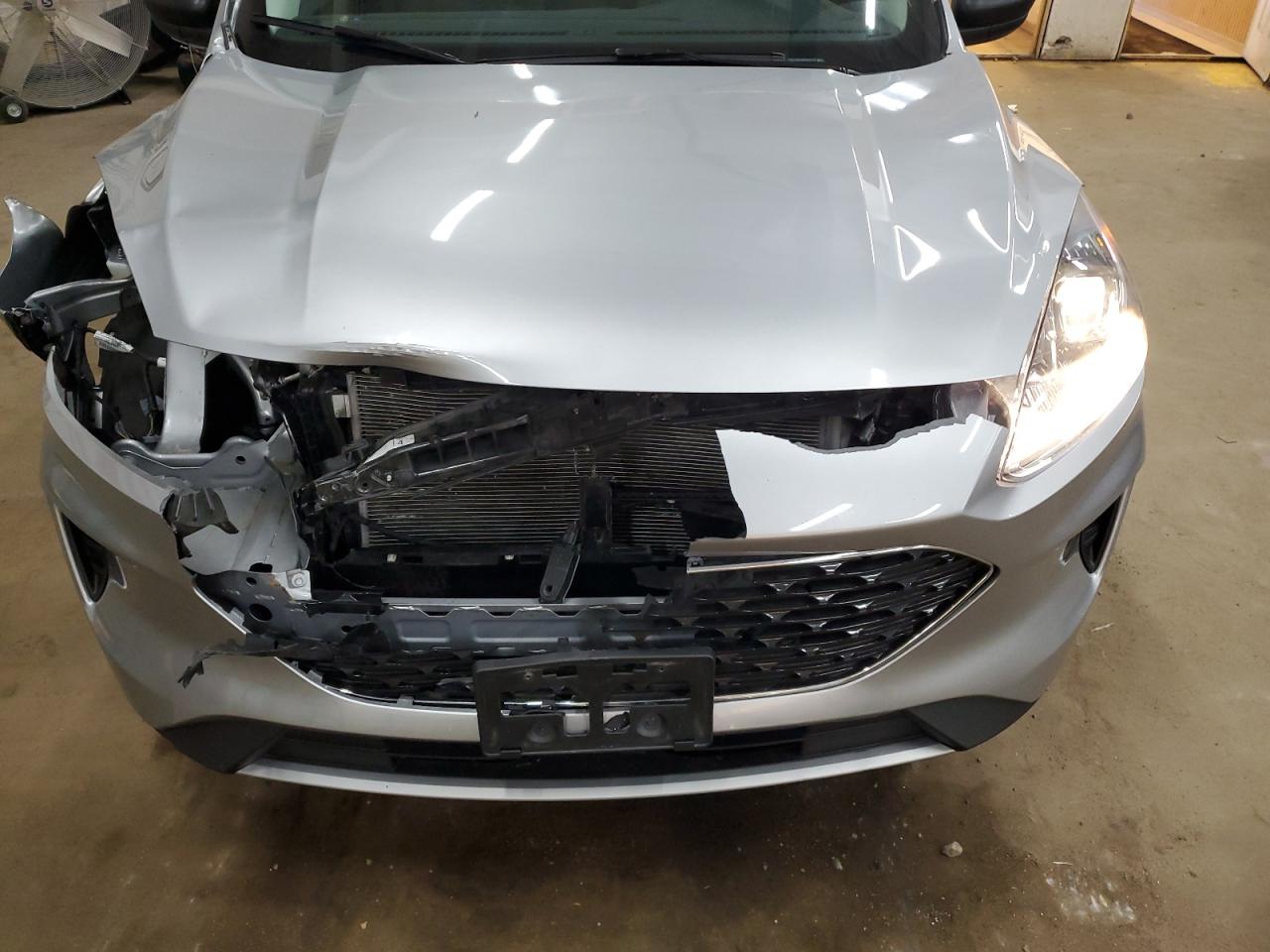 2022 FORD ESCAPE SE VIN:1FMCU0G63NUC02175