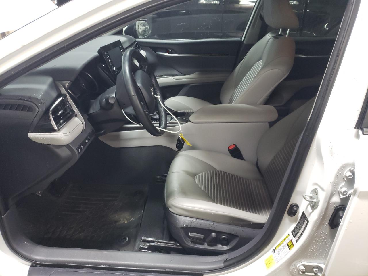 2022 TOYOTA CAMRY SE VIN:4T1G11AK6NU658581