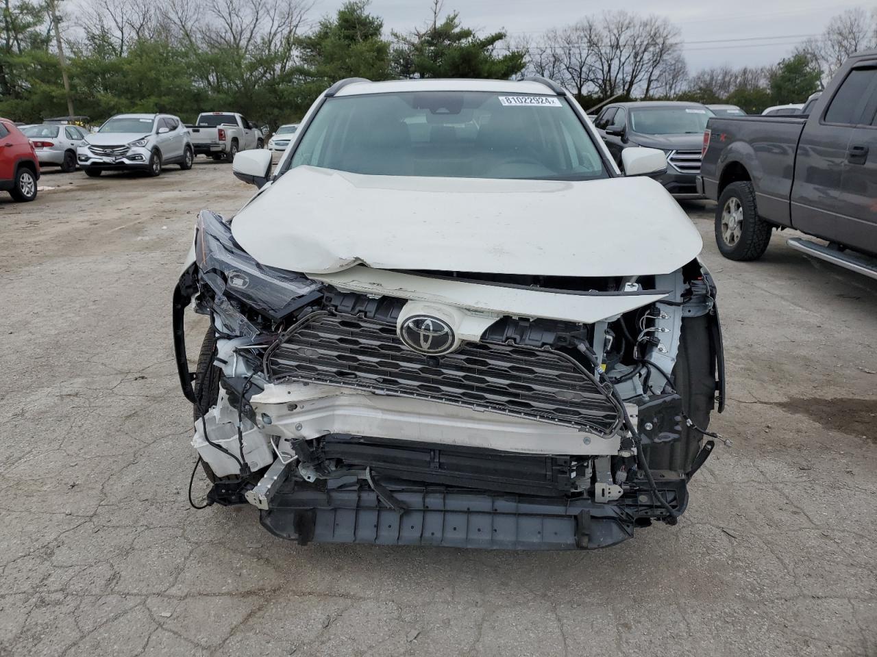 2022 TOYOTA RAV4 LIMITED VIN:2T3N1RFV8NW274074