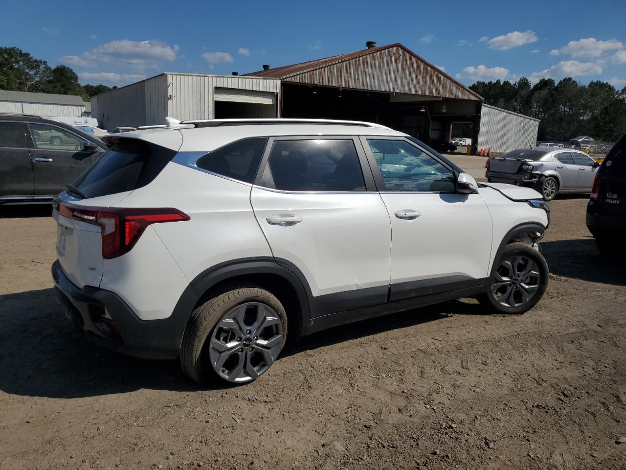 2024 KIA SELTOS S VIN:KNDEUCAA1R7511031