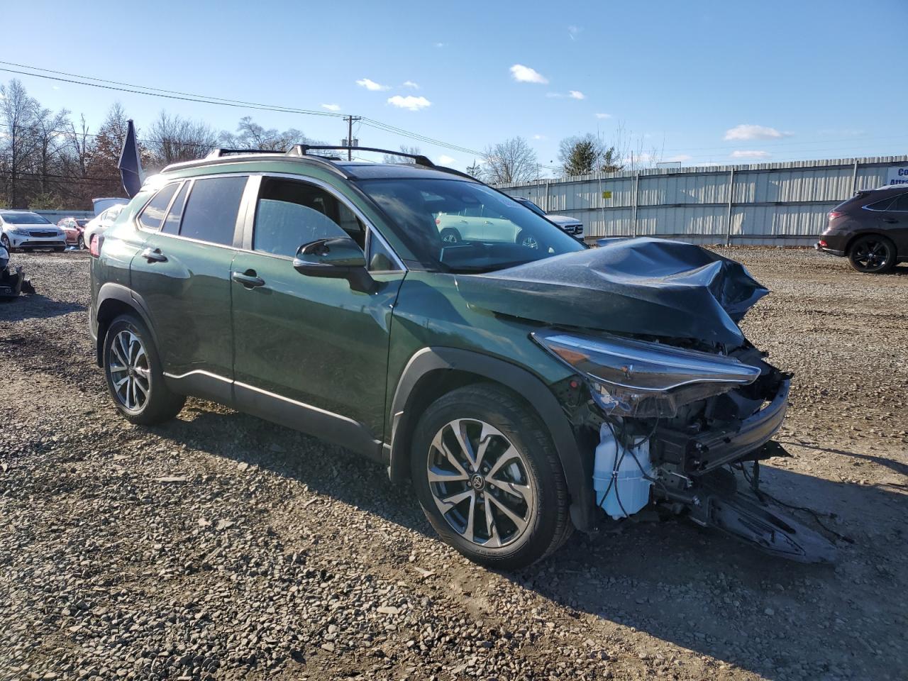 2024 TOYOTA COROLLA CROSS XLE VIN:7MUDAABG2RV080142