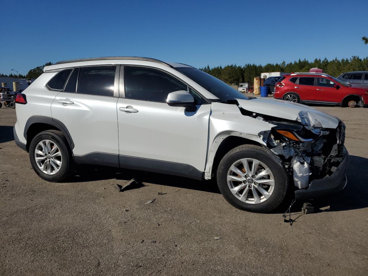 2022 TOYOTA COROLLA CROSS LE VIN:7MUCAAAG0NV004040