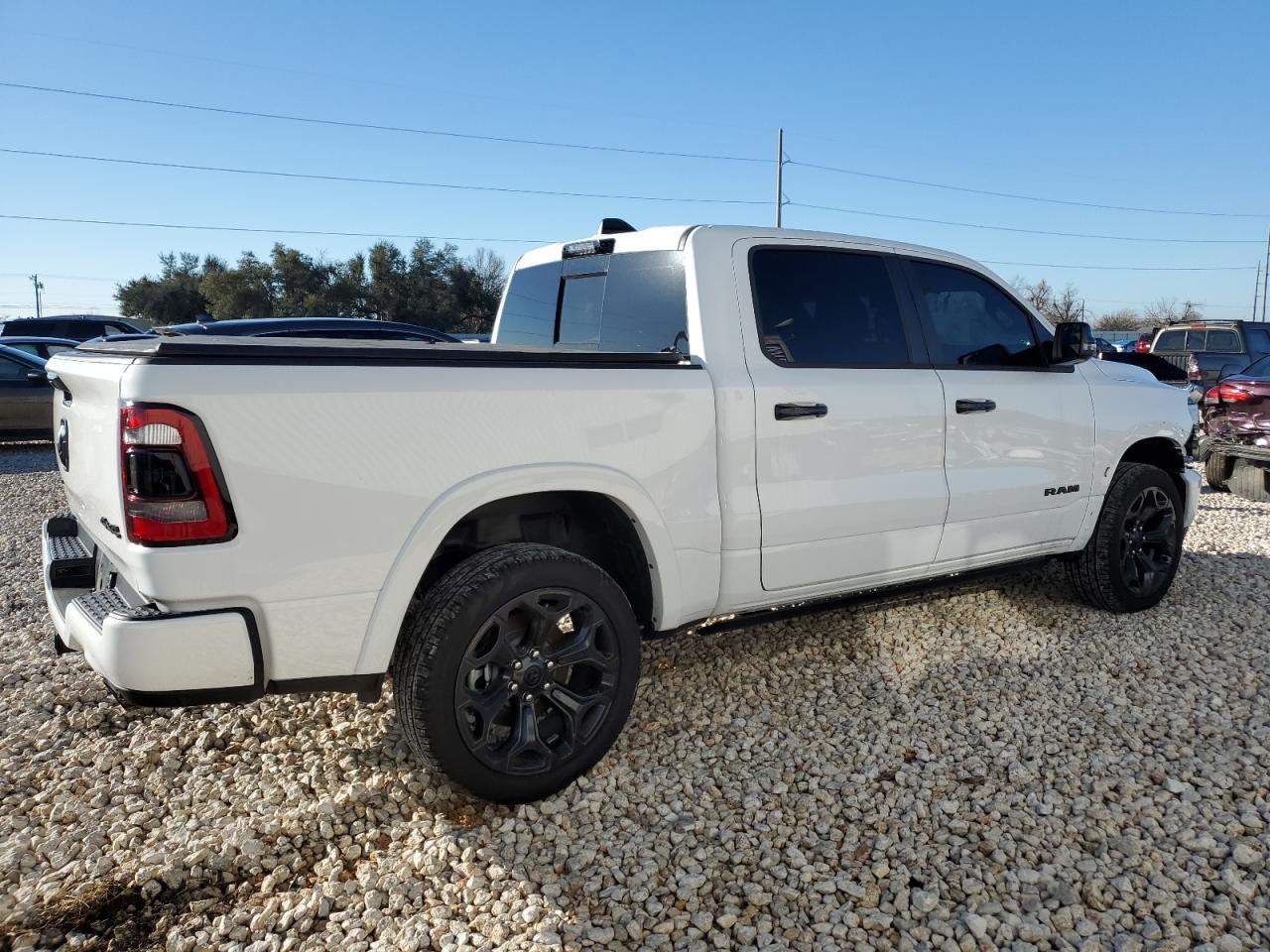 2023 RAM 1500 LIMITED VIN:1C6SRFHT3PN635220