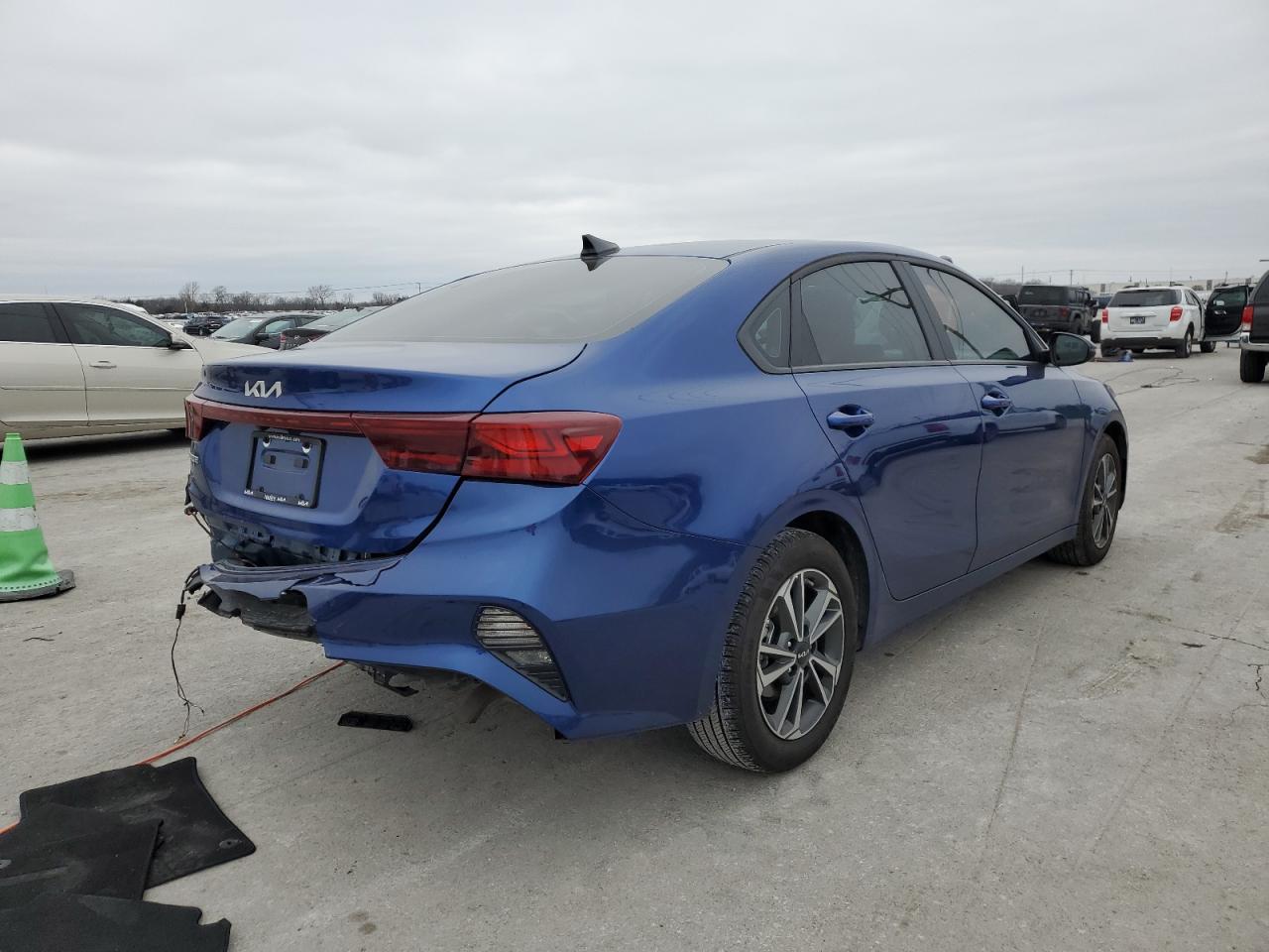 2024 KIA FORTE LX VIN:3KPF24AD9RE779593