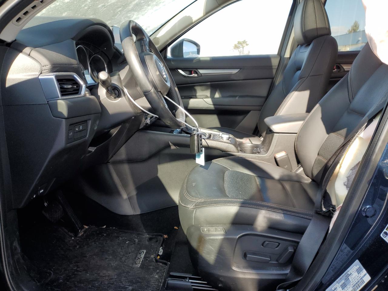 2022 MAZDA CX-5 PREFERRED VIN:JM3KFBCM5N0602327
