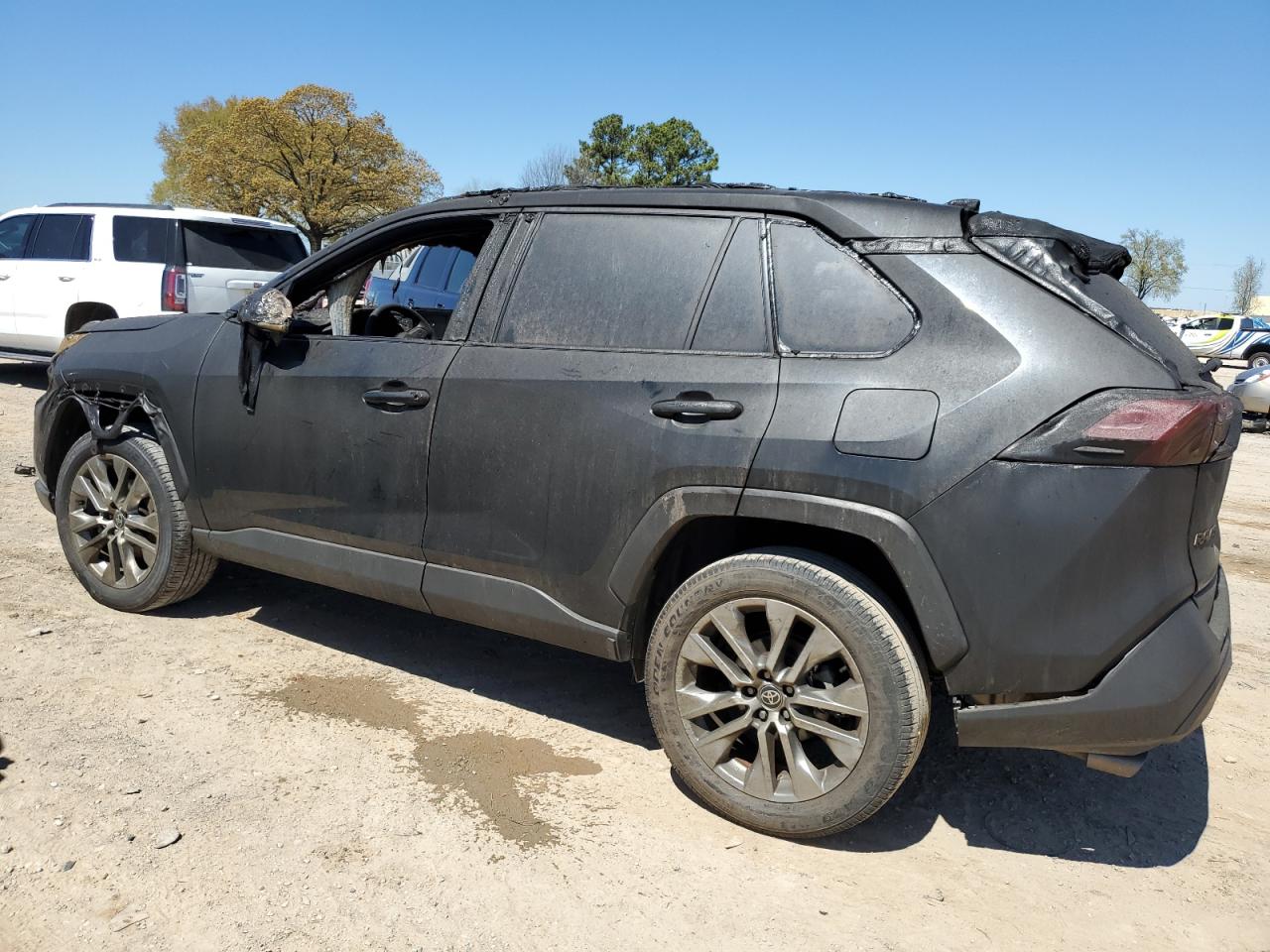 2022 TOYOTA RAV4 XLE PREMIUM VIN:2T3C1RFV7NW226623