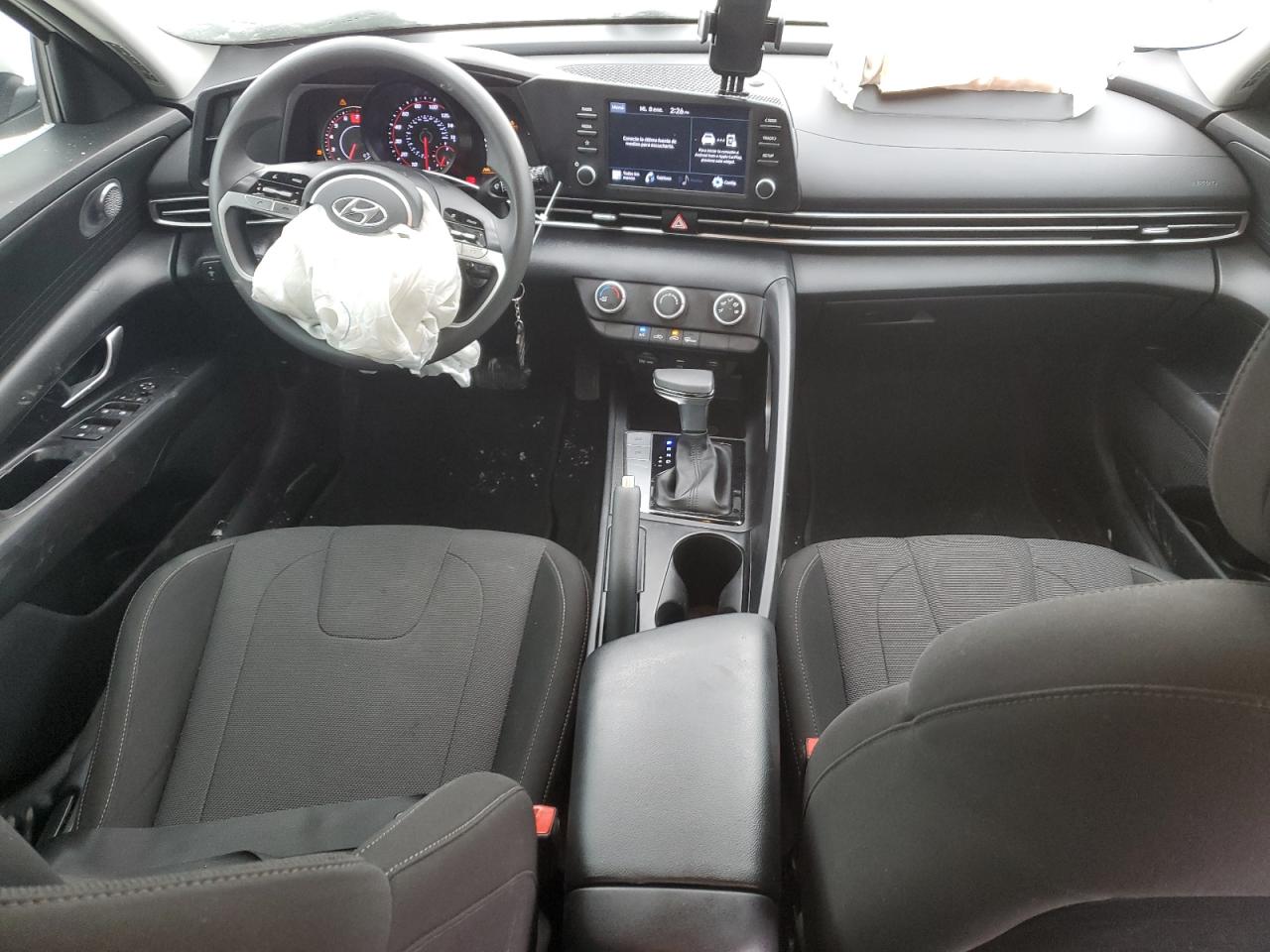 2023 HYUNDAI ELANTRA SE VIN:WAUENAF40JN014523