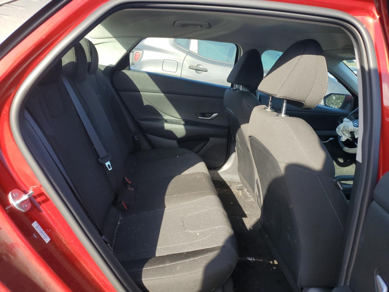 2023 HYUNDAI ELANTRA SE VIN:KMHLL4AG8PU632377