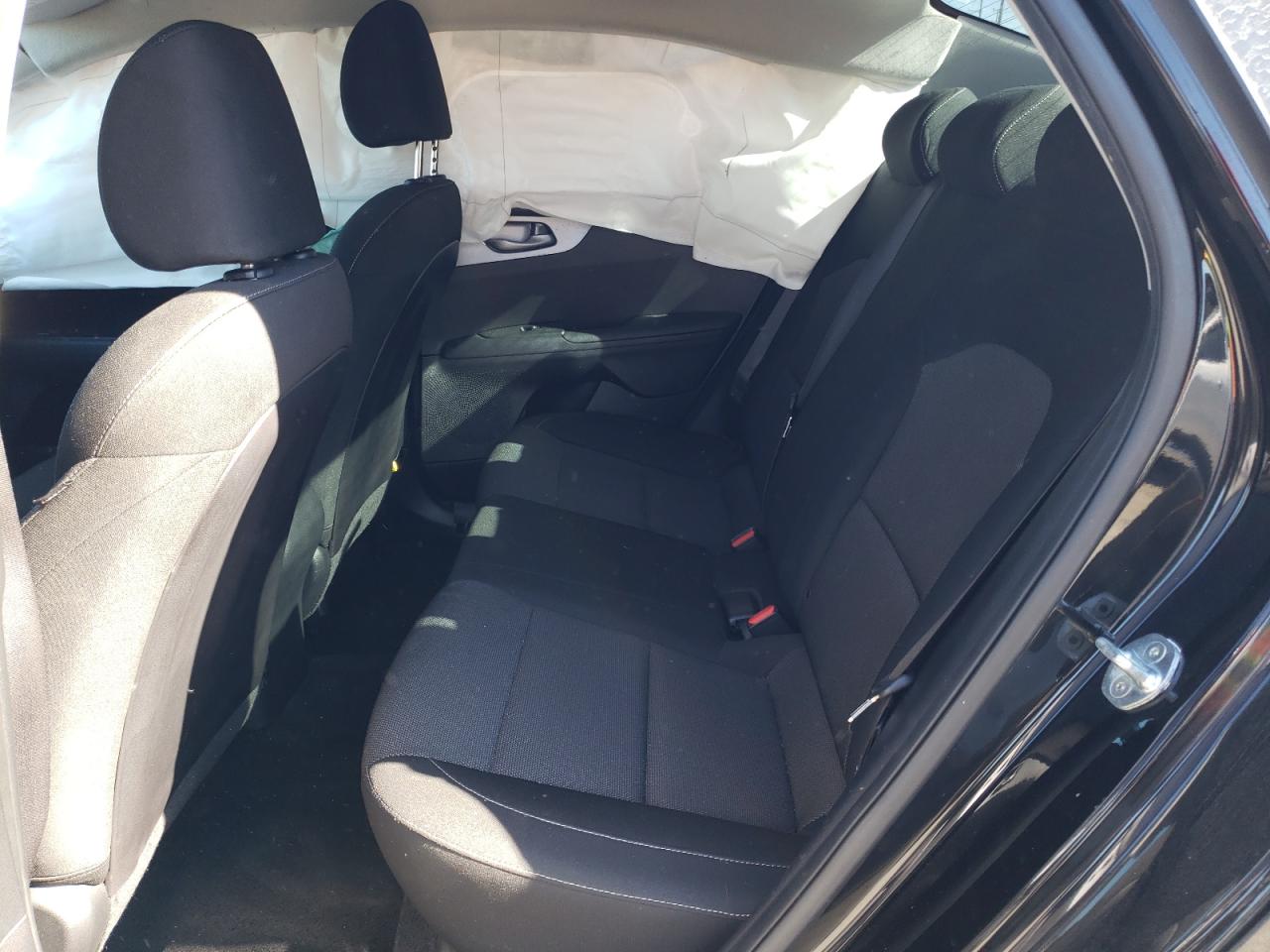 2022 KIA FORTE FE VIN:3KPF24AD7NE418583