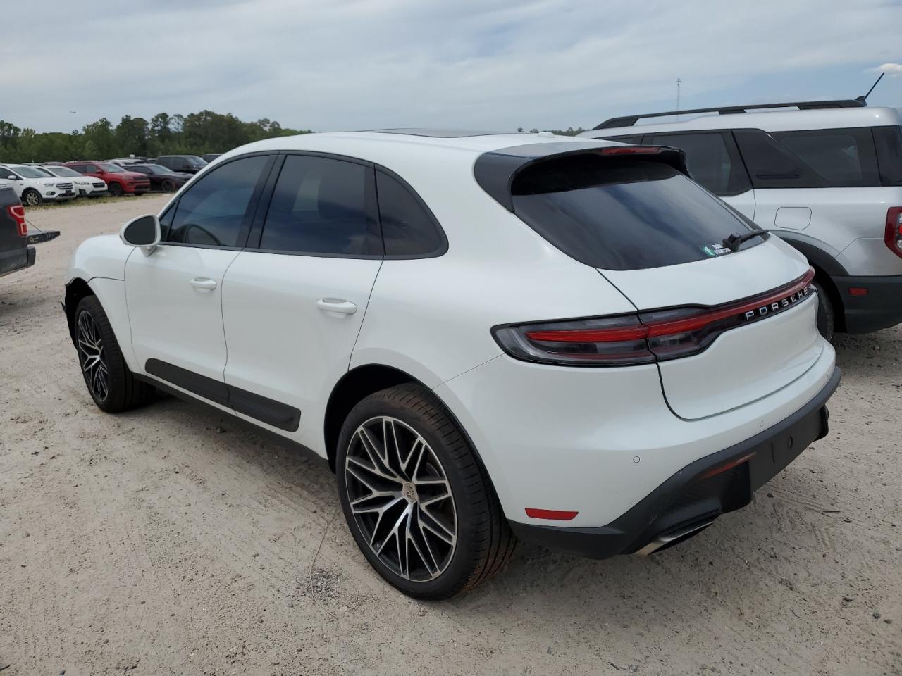 2023 PORSCHE MACAN BASE VIN:WP1AA2A55PLB12422