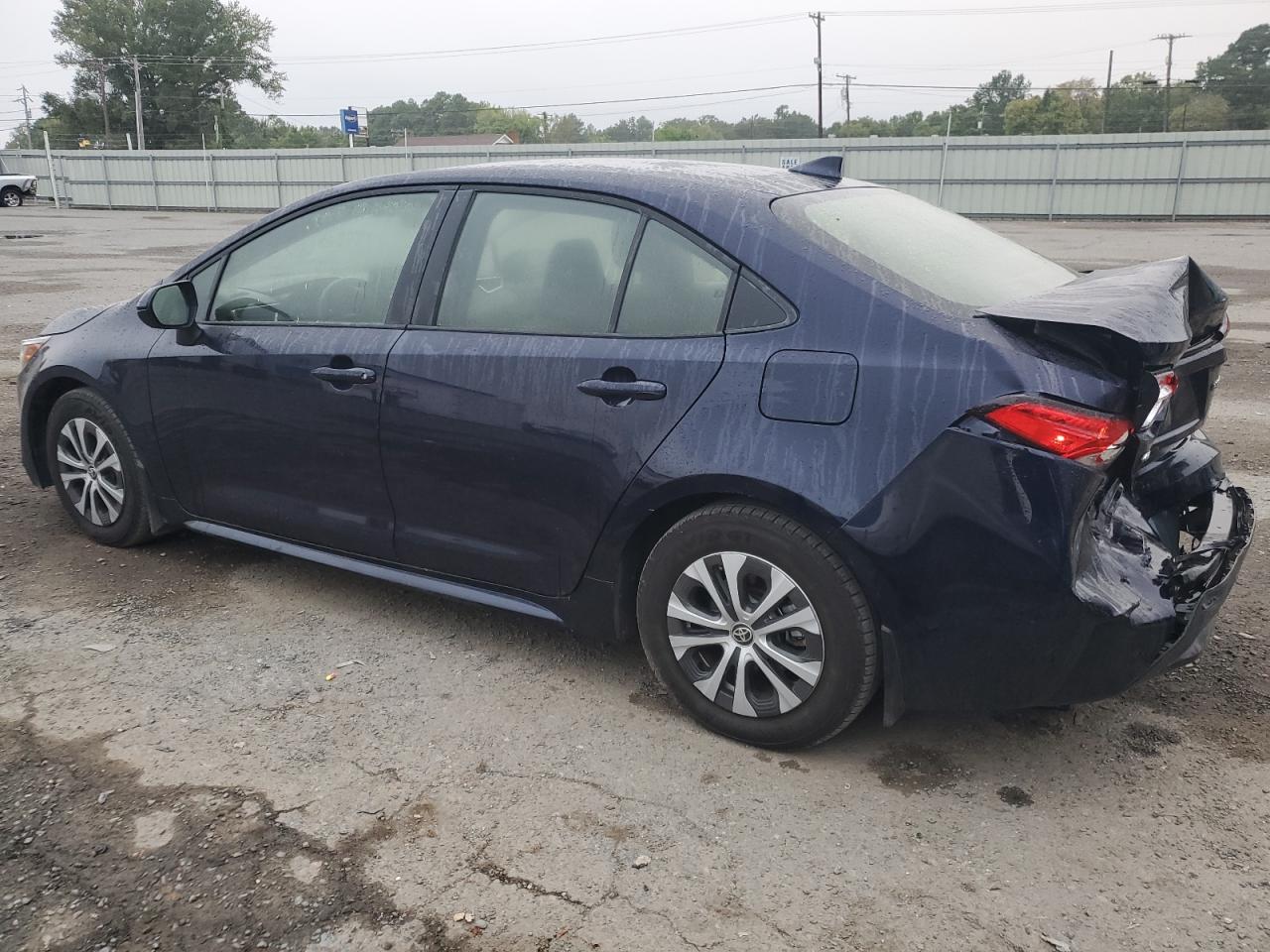 2022 TOYOTA COROLLA LE VIN:JTDEAMDE9NJ060084