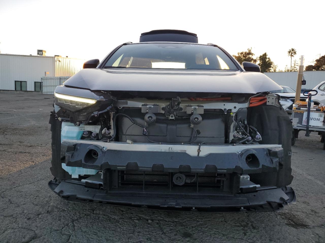 2023 TOYOTA BZ4X XLE VIN:JTMAAAAA7PA021074