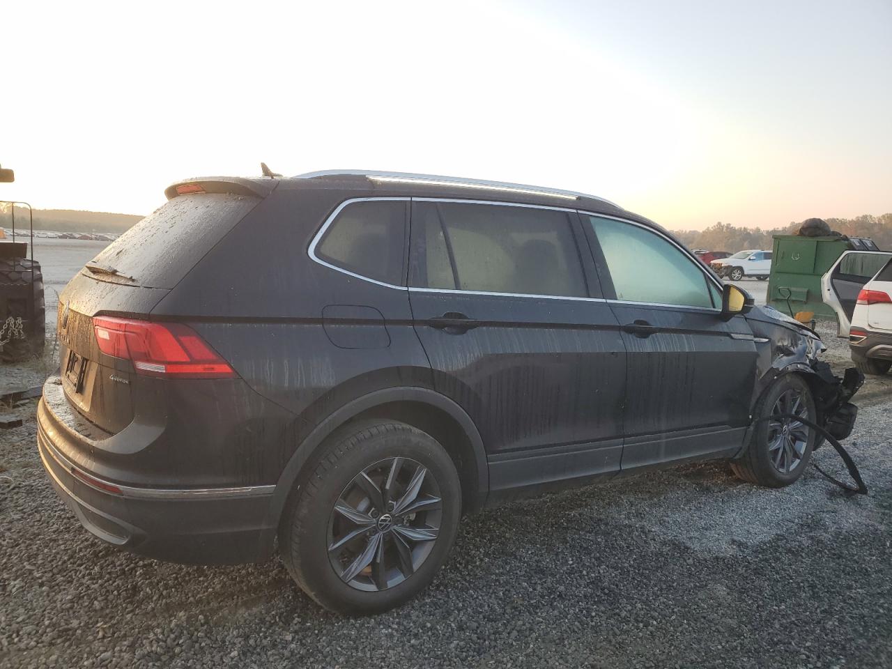 2022 VOLKSWAGEN TIGUAN SE VIN:3VV2B7AX1NM078543
