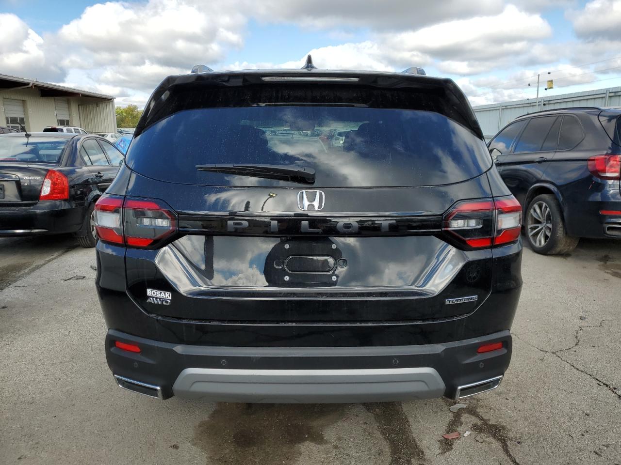 2023 HONDA PILOT TOURING VIN:5FNYG1H71PB022770