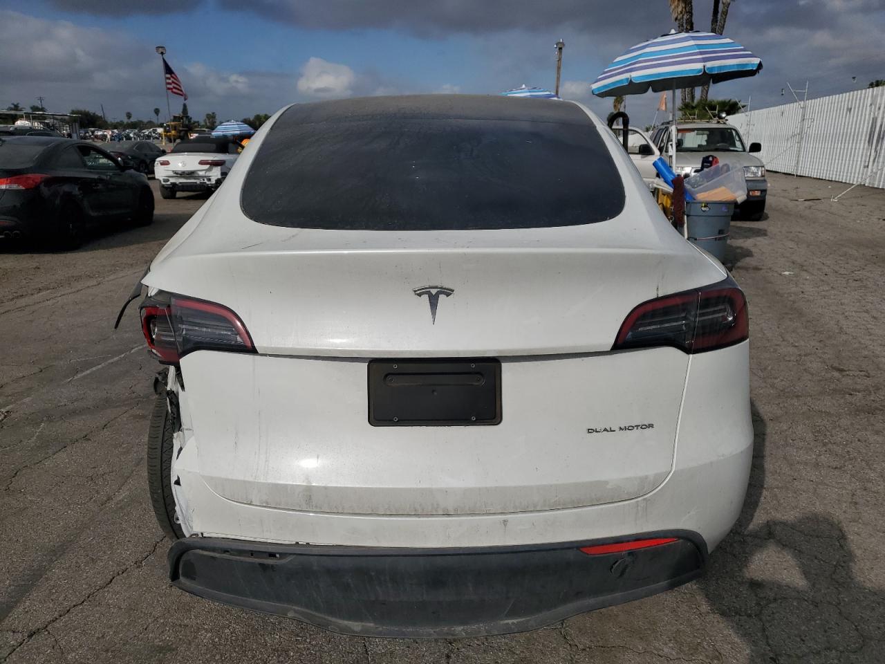 2023 TESLA MODEL Y  VIN:7SAYGDEE1PF746921