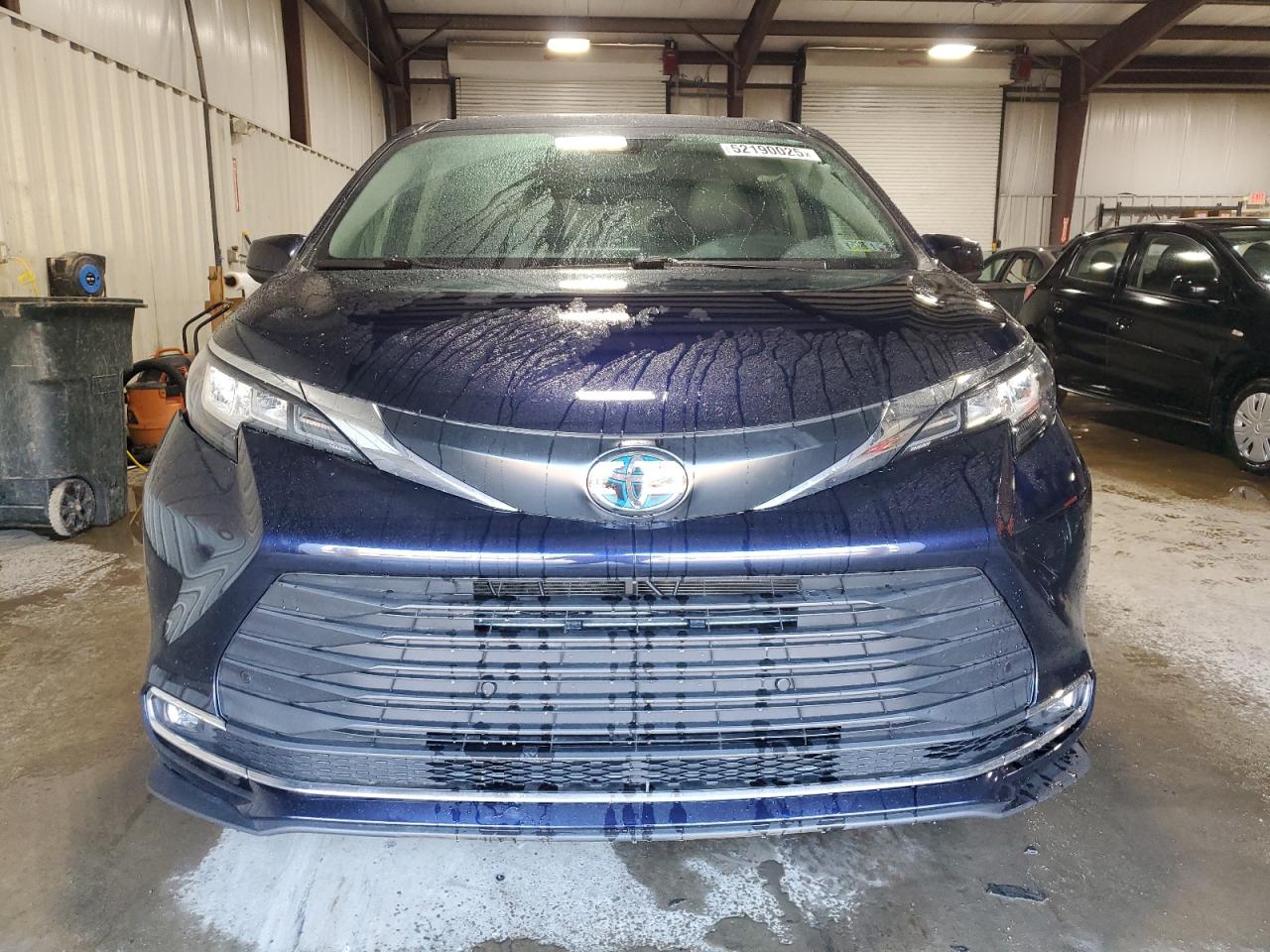 2023 TOYOTA SIENNA XLE VIN:5TDYSKFC8PS075322