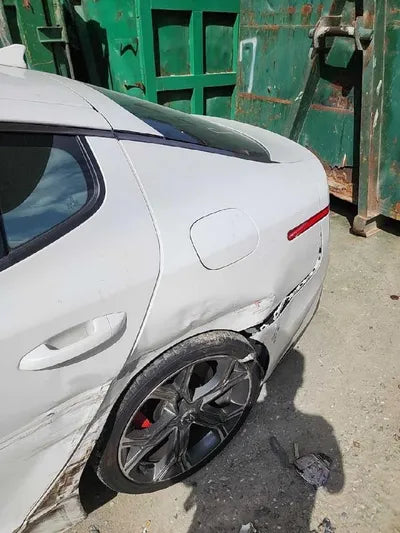 2018 Kia Stinger KNAE751CBJS033997 VIN:KNAE751CBJS033997