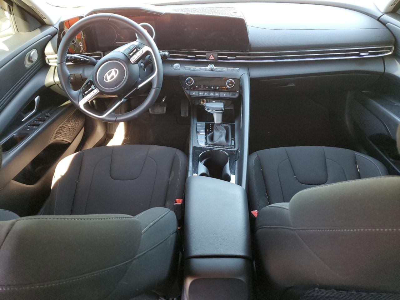 2024 HYUNDAI ELANTRA SEL VIN:KMHLS4DG2RU732623