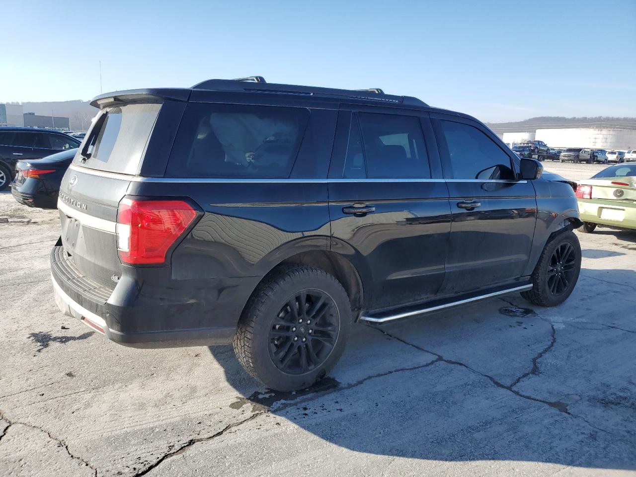 2023 FORD EXPEDITION XLT VIN:2HGEJ6676WH508764
