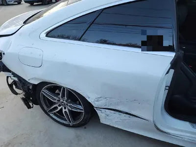 2017 Mercedes-Benz E 220 VIN: