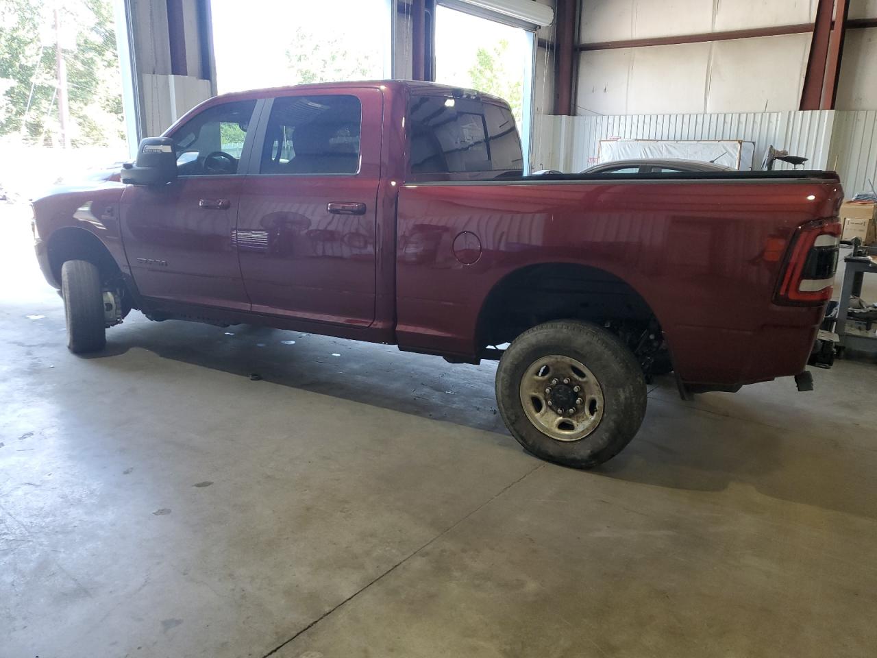 2024 RAM 2500 LARAMIE VIN:3C6UR5FL6RG116647