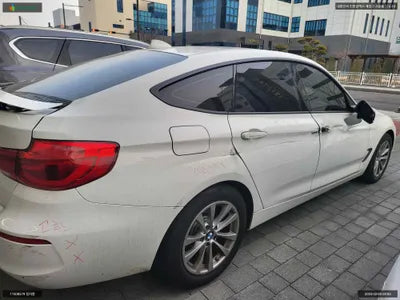 2019 BMW 320 WBA8T5105JB343556 VIN:WBA8T5105JB343556