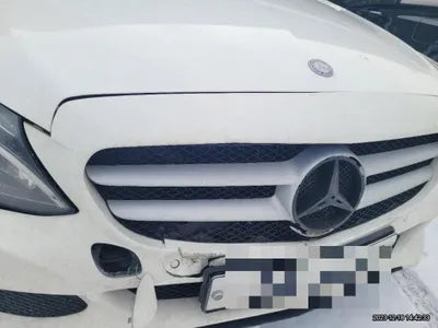 2015 Mercedes-Benz C 200 VIN: