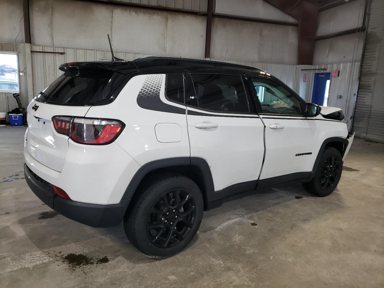 2023 JEEP COMPASS LATITUDE VIN:3C4NJDBN1PT557631