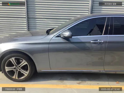 2019 Mercedes-Benz E 220 WDDZF0EB5KA692159 VIN:WDDZF0EB5KA692159