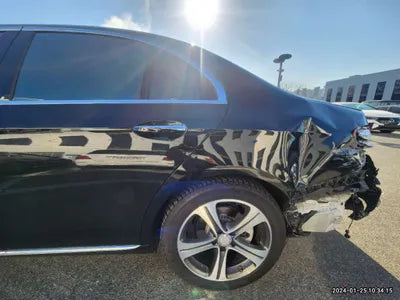 2017 Mercedes-Benz E 300 WDDZF4KB9HA137221 VIN:WDDZF4KB9HA137221