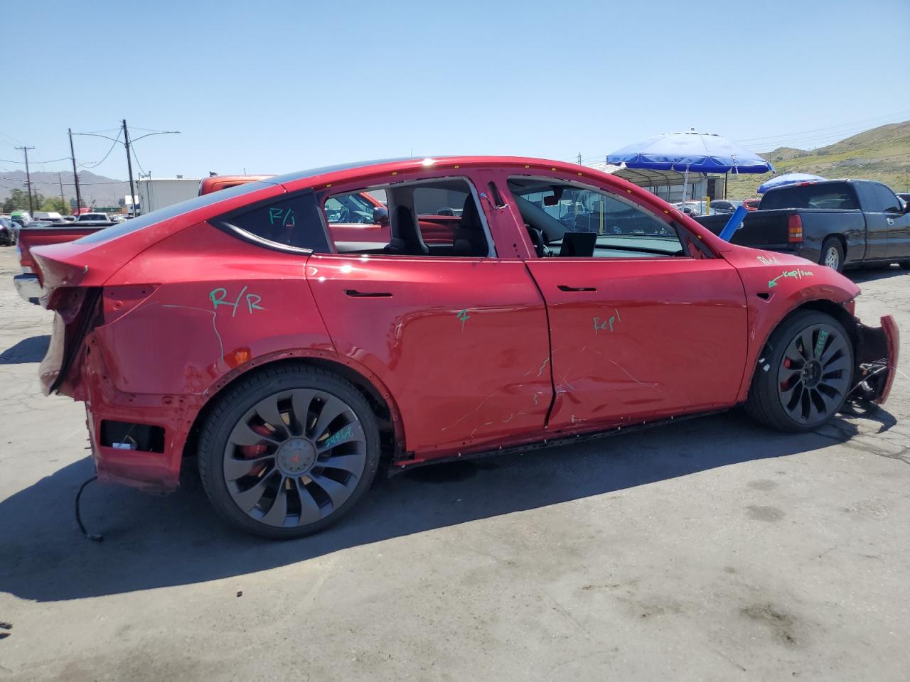 2022 TESLA MODEL Y  VIN:7SAYGDEFXNF354932