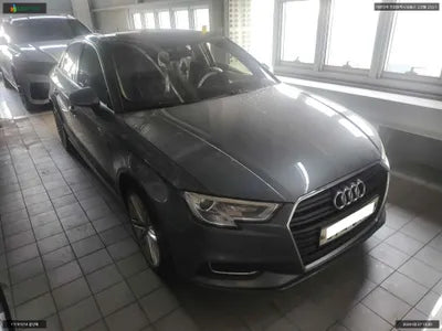 2018 Audi A3 WAUZZZ8V2J1086132 VIN:WAUZZZ8V2J1086132