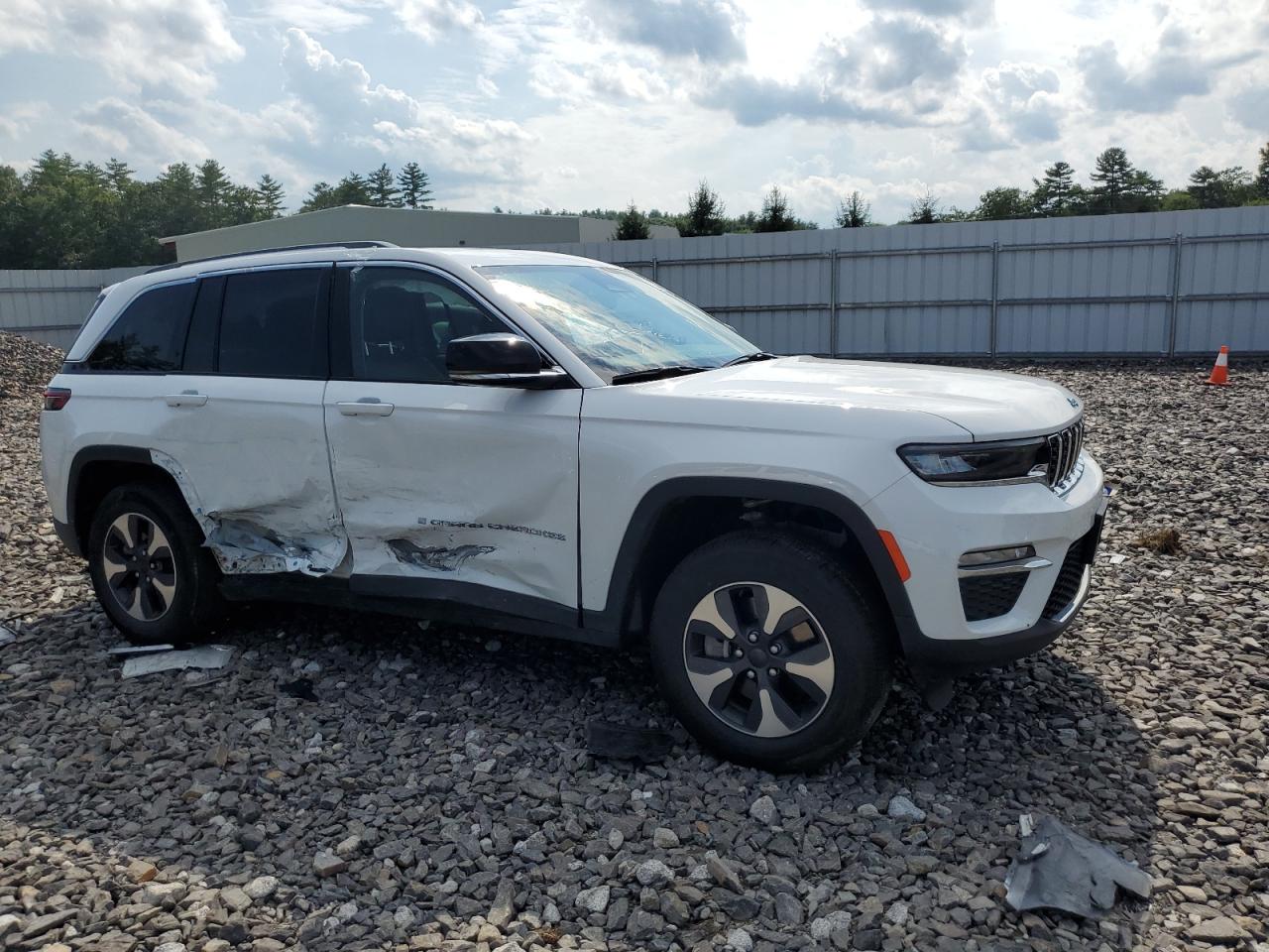 2022 JEEP GRAND CHEROKEE LIMITED 4XE VIN:1C4RJYB61N8759169