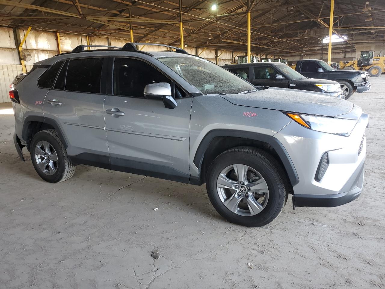 2022 TOYOTA RAV4 XLE VIN:2T3W1RFV7NW193488