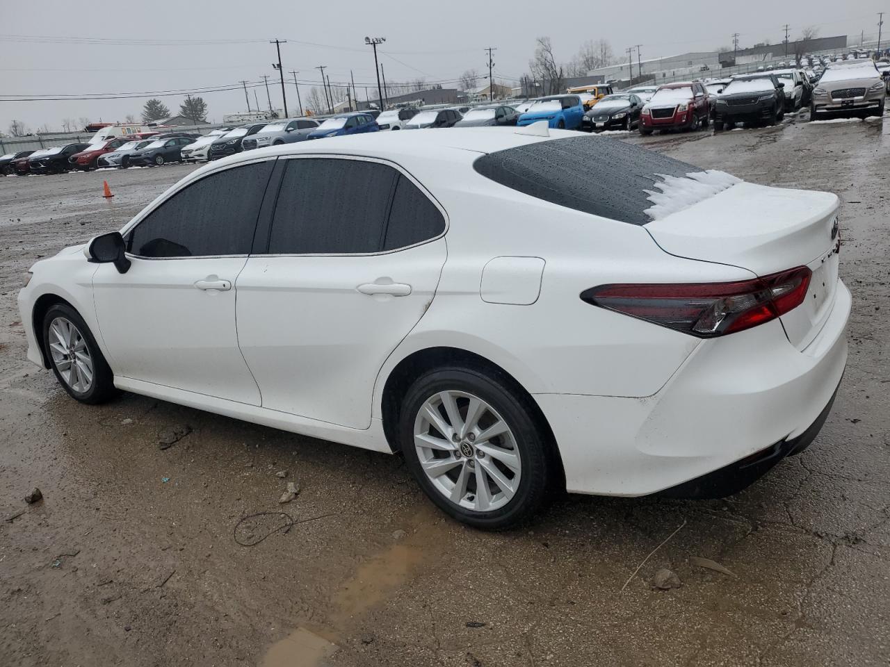2022 TOYOTA CAMRY LE VIN:4T1C11AK4NU638683